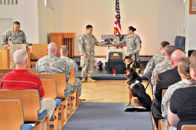 A canine's farewell: Soldiers pay tribute to faithful working dog