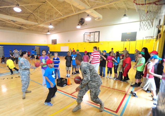 Currahees participate in elementary school field day