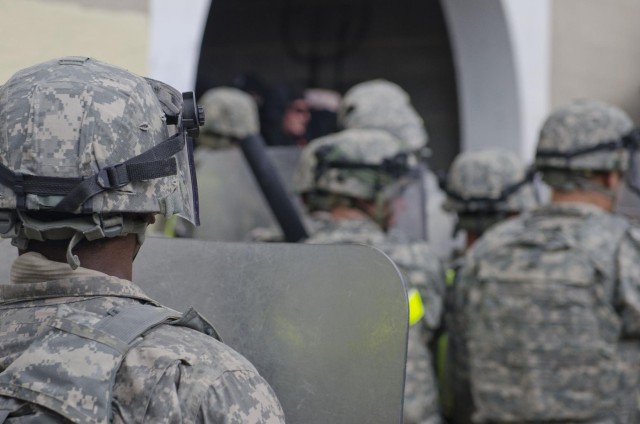 Troops complete training, head to Kosovo