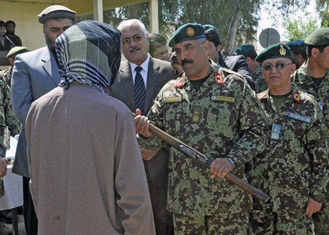 Former insurgents take part in reintegration ceremony