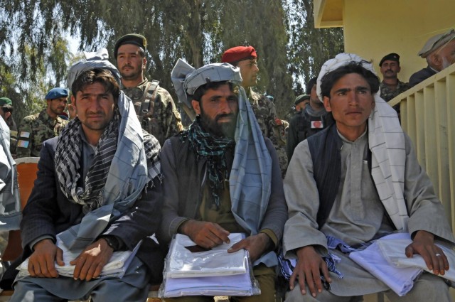 Former insurgents take part in reintegration ceremony