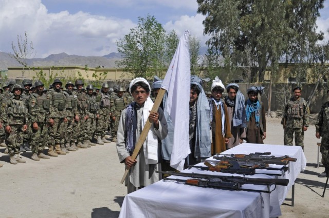 Former insurgents take part in reintegration ceremony