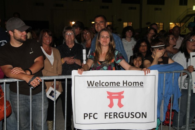 101st AIRBORNE DIVISION WELCOMES BACK SOLDIERS FROM 2 BRIGADES