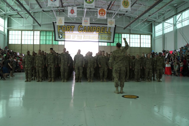 101st AIRBORNE DIVISION WELCOMES BACK SOLDIERS FROM 2 BRIGADES