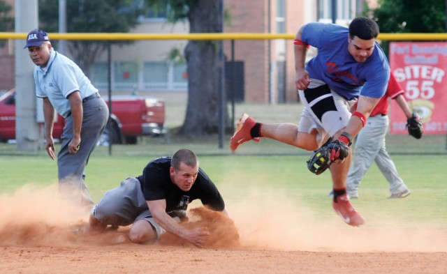 1st Battalion, 50th Infantry Regiment moves on in winner's bracket