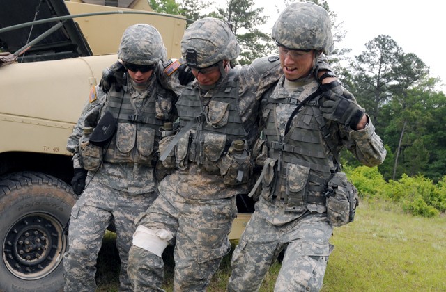 Soldiers train to become leaders