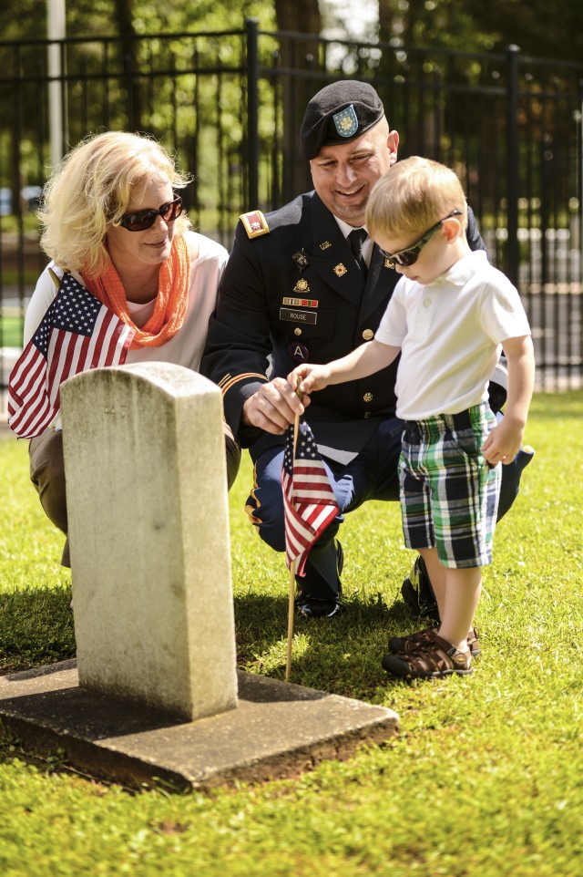 Installation employees, leaders remember the fallen