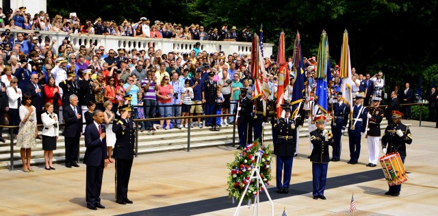 President lays wreath at Tomb of the Unknowns