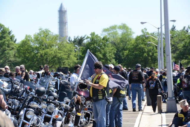 Rolling Thunder 2013