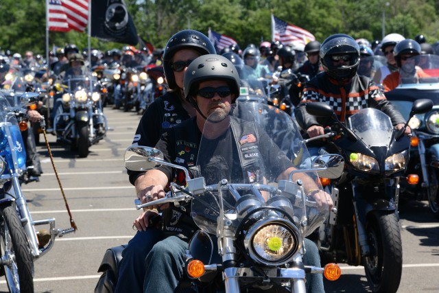 At Rolling Thunder, veterans, supporters, draw attention to prisoners ...