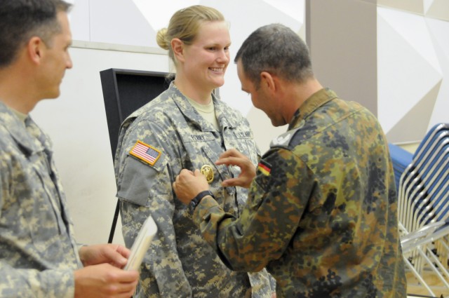 Soldier-musicians earn German Armed Forces Proficiency Badge