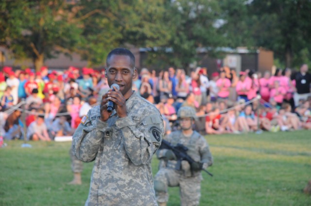 Thousands cheer at MDW's Twilight Tattoo!