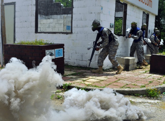 Unique joint exercise reinforces Yongsan security