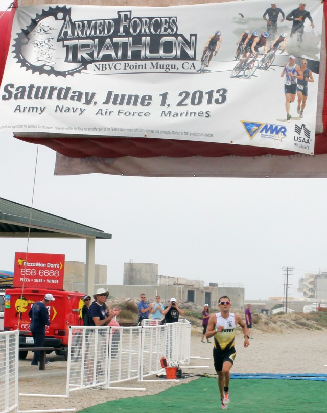 Soldier wins 2013 Armed Forces Triathlon