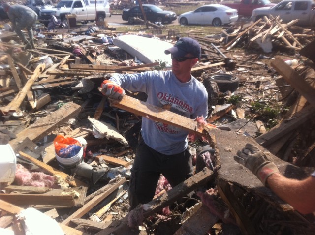Tornado volunteers 1LT Keel in rubble