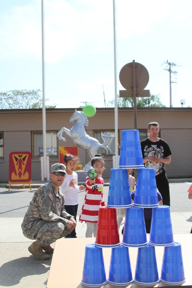 House of Dreams visits with 6-52 ADA Soldiers