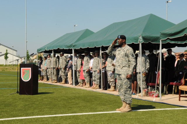 5th Signal Command welcomes new leader