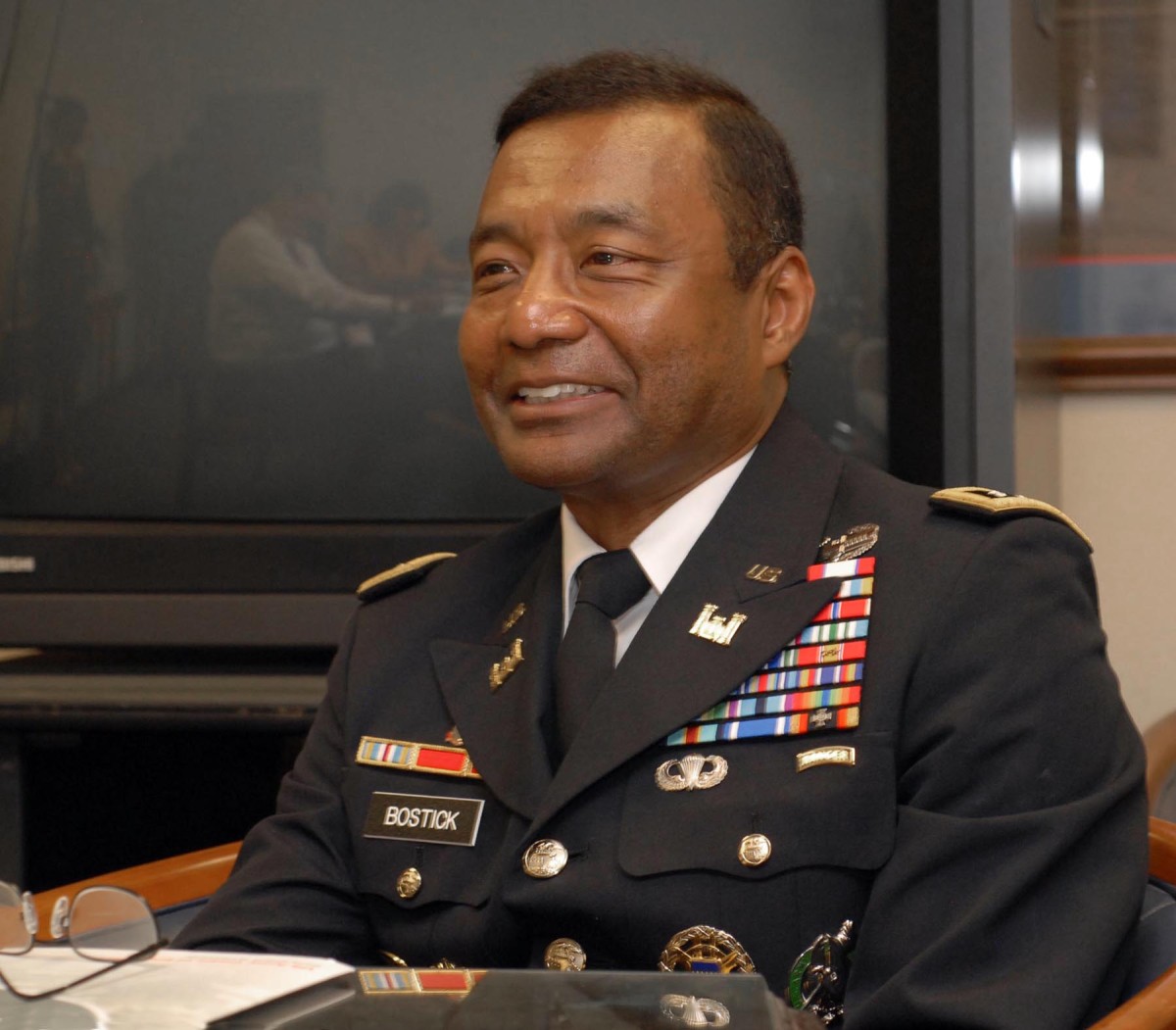 army-s-chief-engineer-encourages-next-generation-article-the-united