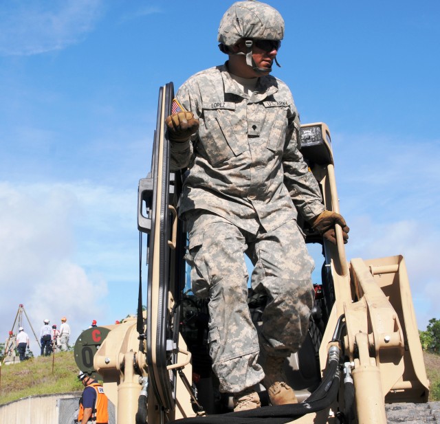 Reserve Soldier's experience brings joint training closer to home