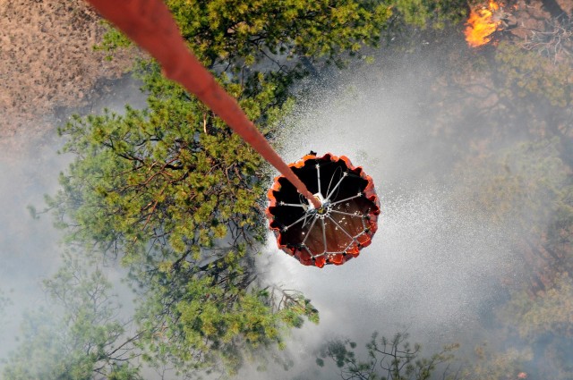 4th Combat Aviation Brigade Bambi Bucket operations