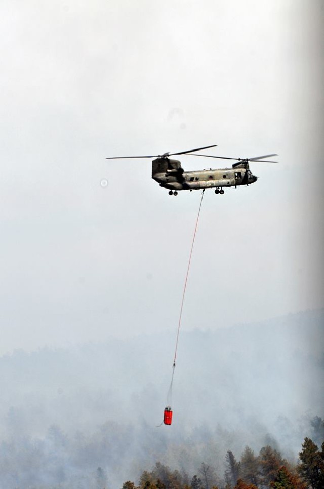 Fort Carson Chinook fights Black Forest fire