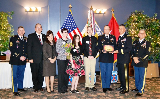 AUSA celebrates annual dinner, Army birthday at Fort Drum