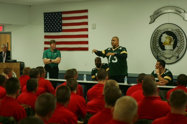 Green Bay Packers players visit Fort McCoy, motivate Challenge Academy cadets 