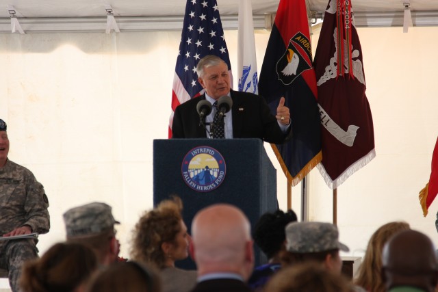 Fort Campbell breaks ground for new brain injury center