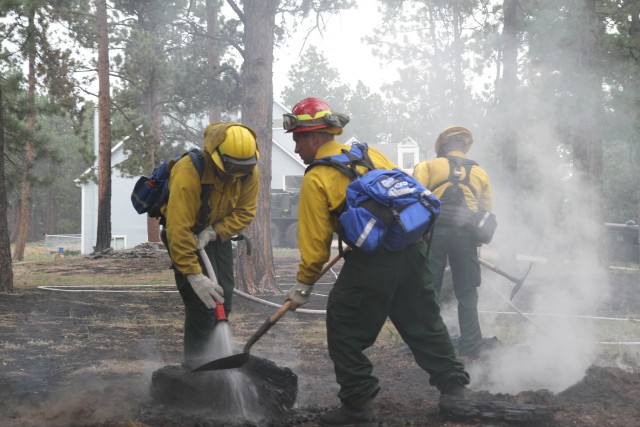 Guard members man Colorado fire lines on Father's Day