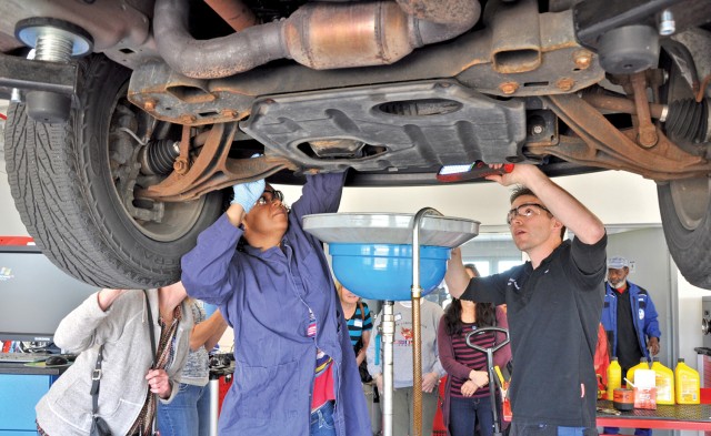 Auto Crafts class welcomes women in for breakfast, tour, hands-on instruction