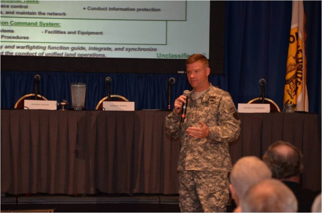 Army leaders discuss mission command