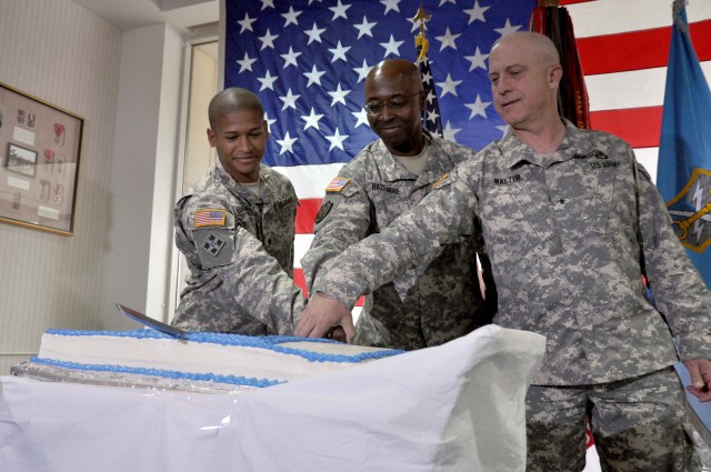 INSCOM Celebrates 238th Army Birthday
