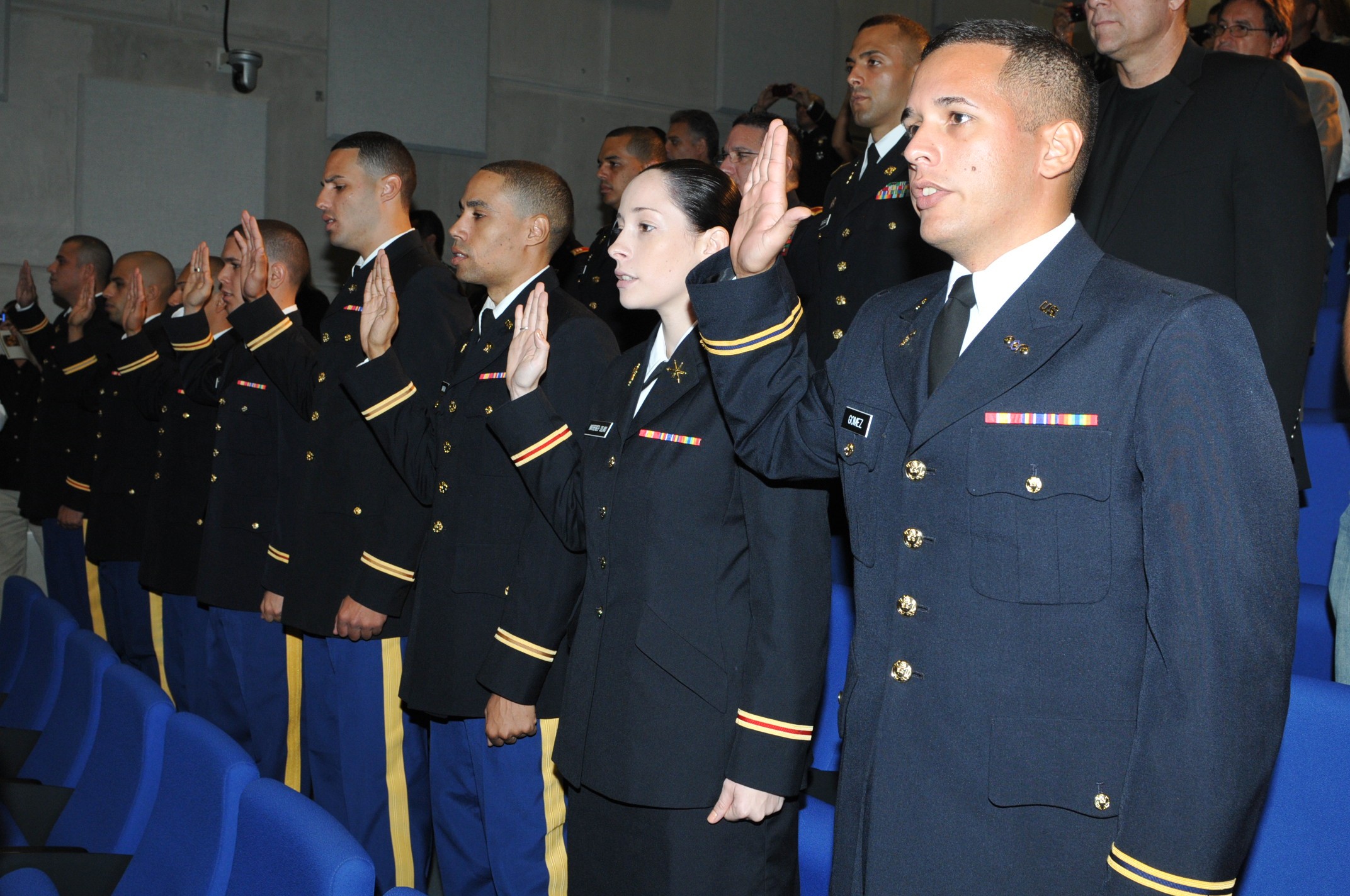 College graduates become leaders in the US Army | Article | The United ...