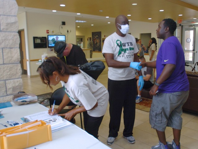 Fort Hood wounded warriors celebrate Army's 238th with bone marrow drive