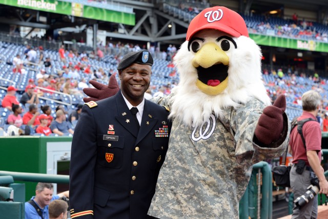 Soldiers, wounded warriors honored at Washington Nationals baseball game