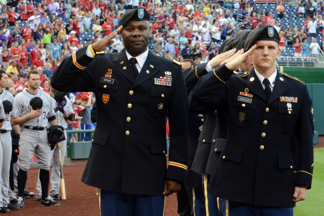 Soldiers, wounded warriors honored at Nationals game