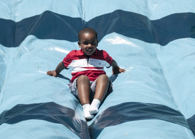 Fort Drum community enjoys Riverfest 2013