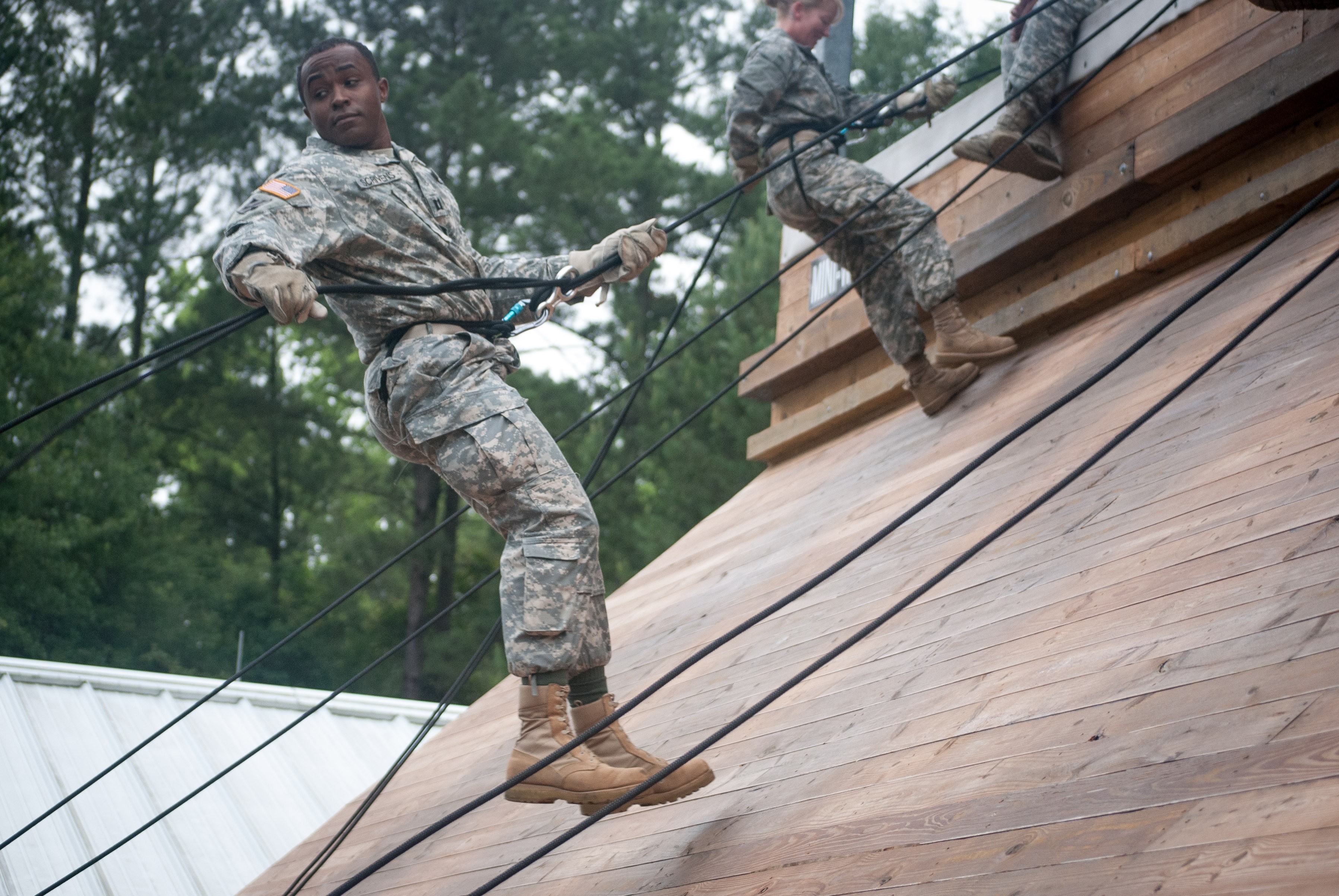 Captains build teamwork on Victory Tower | Article | The United States Army