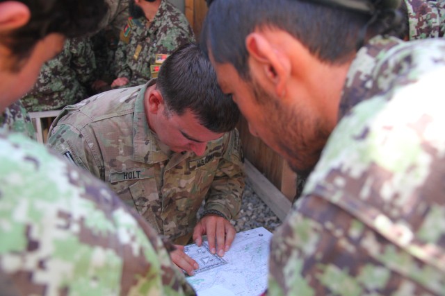 ANA train with U.S. at Afghan Fires Center of Excellence