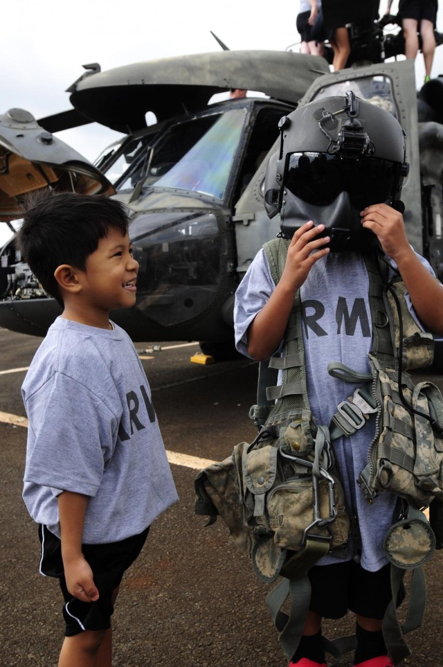 25th CAB Reaches out to fallen heroes' families