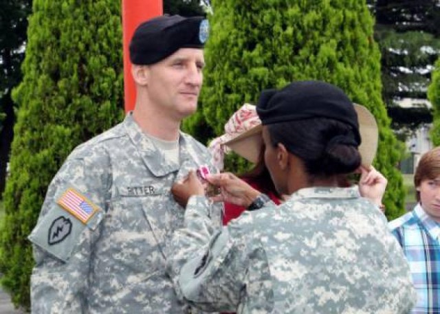 Samurai soldiers welcome new commander