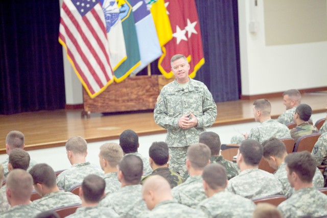 General speaks to a group of MCCC students