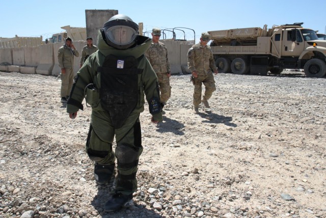 US advisers assist ANSF ahead of explosive ordnance disposal school