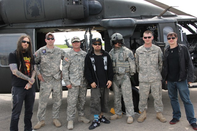 Korn and a UH-60 Blackhawk helicopter flight crew.