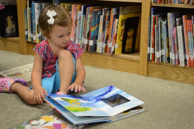 Humphreys turns page on summer reading program
