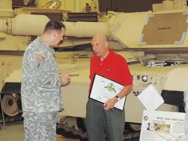 Reserve ambassador vists Fort Benning