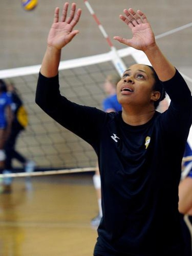 female-volleyball-player-free-stock-photo