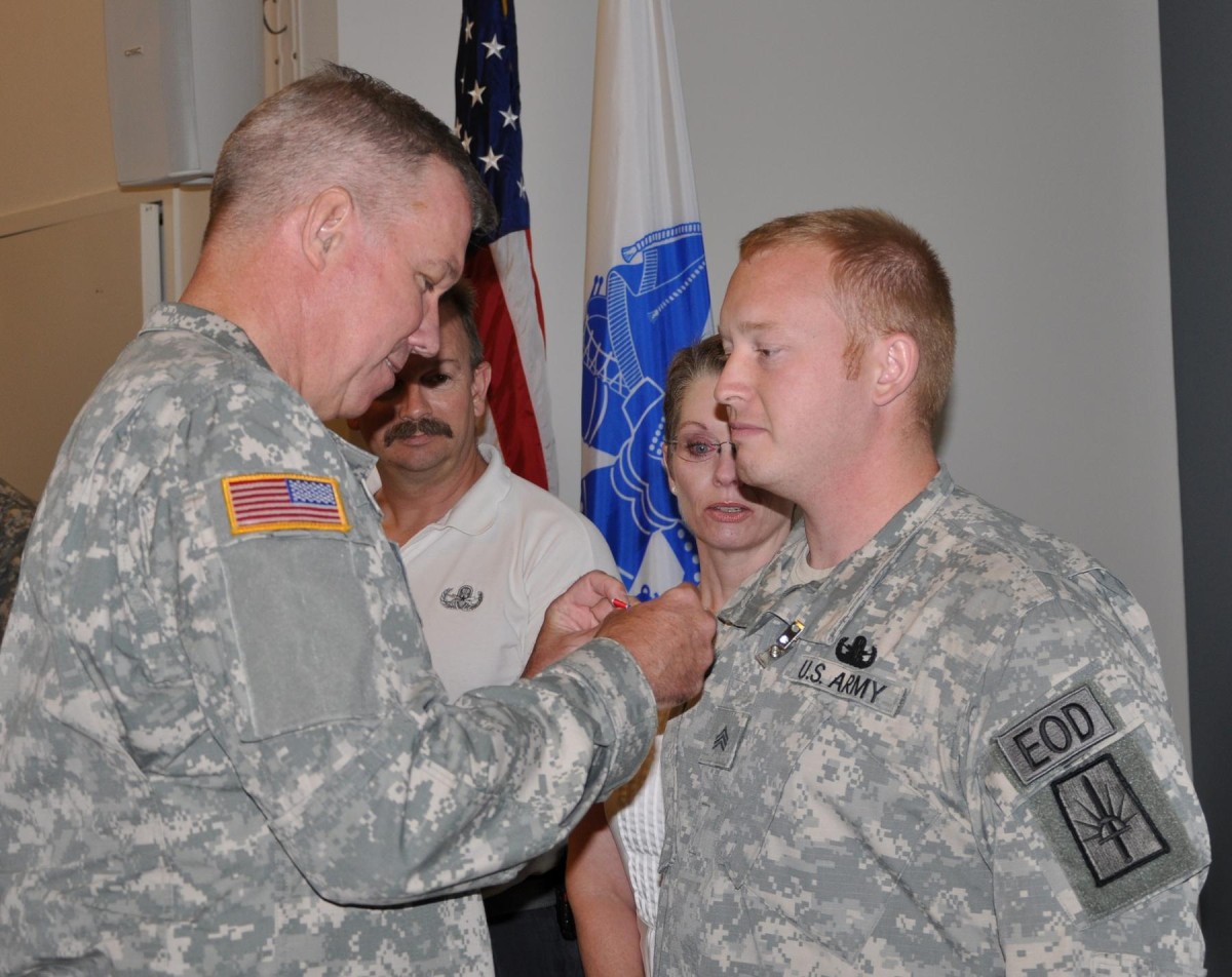 N.Y. Guard Soldier recognized for courage under fire | Article | The ...