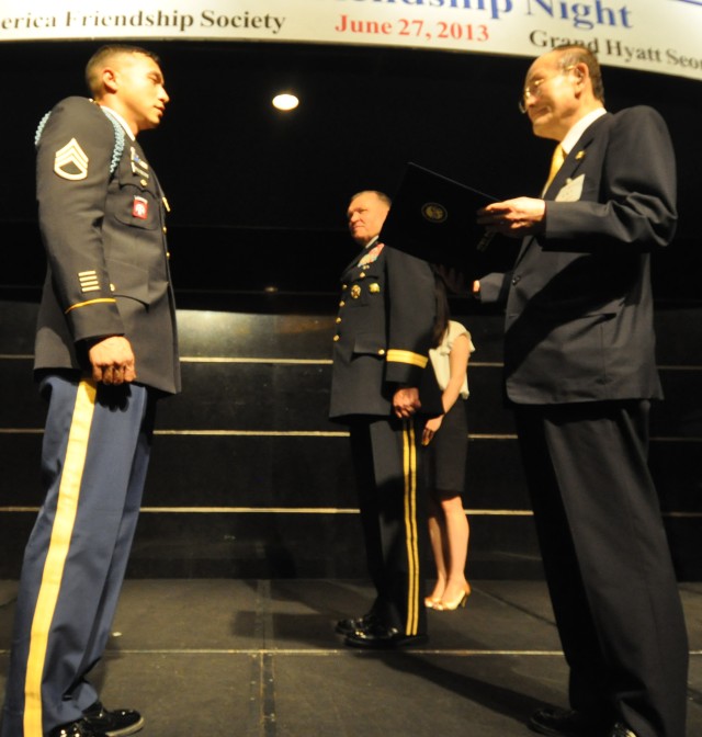 Korea America Friendship Society honors soldiers, civilian