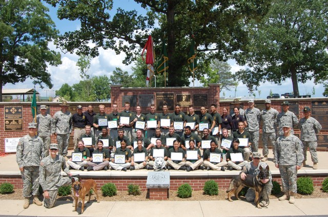 Fort Leonard Wood Military Police graduate 2013 class of law enforcement explorers
